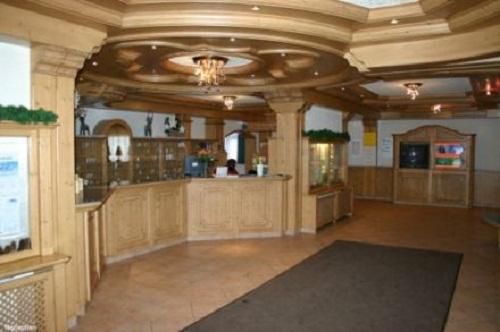 Kleinwalsertal Apartment Миттелберг Экстерьер фото